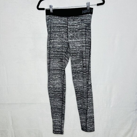 Nike Pro Dri-fit Womens Leggings Black White Gray Sz M (26x29) - Picture 1 of 6